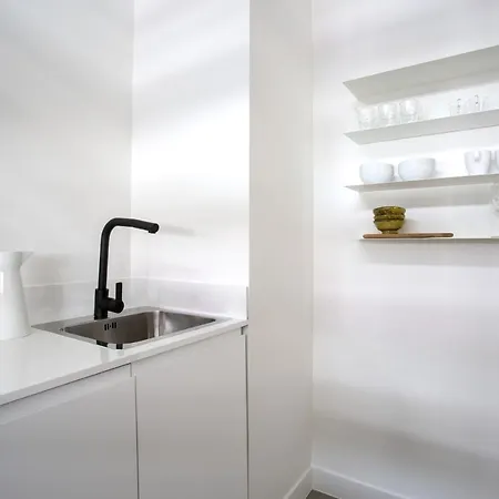 Appartement Centre Et Plages De Sable A Pied Antibes